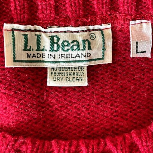 Vintage Womens 1970s LL Bean Cherry Red Wool Crewneck Sweater Made in Ireland - Picture 3 of 7